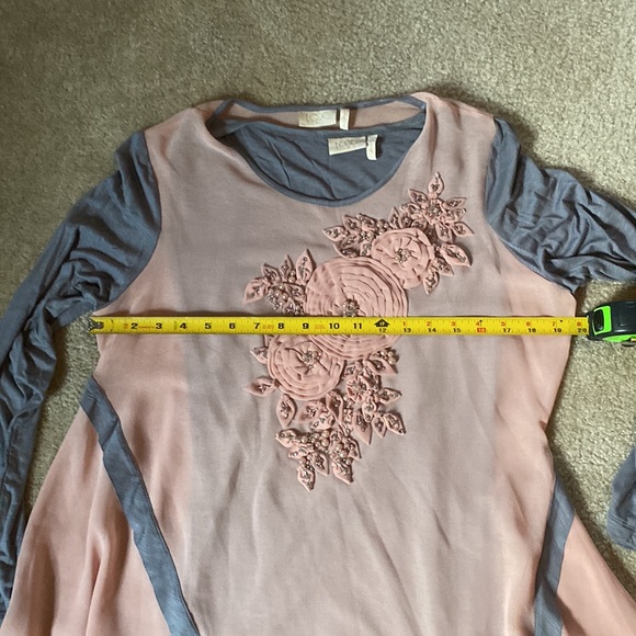 Logo lavish twin set tank with sheer overlay size small pink and gray - Picture 8 of 8